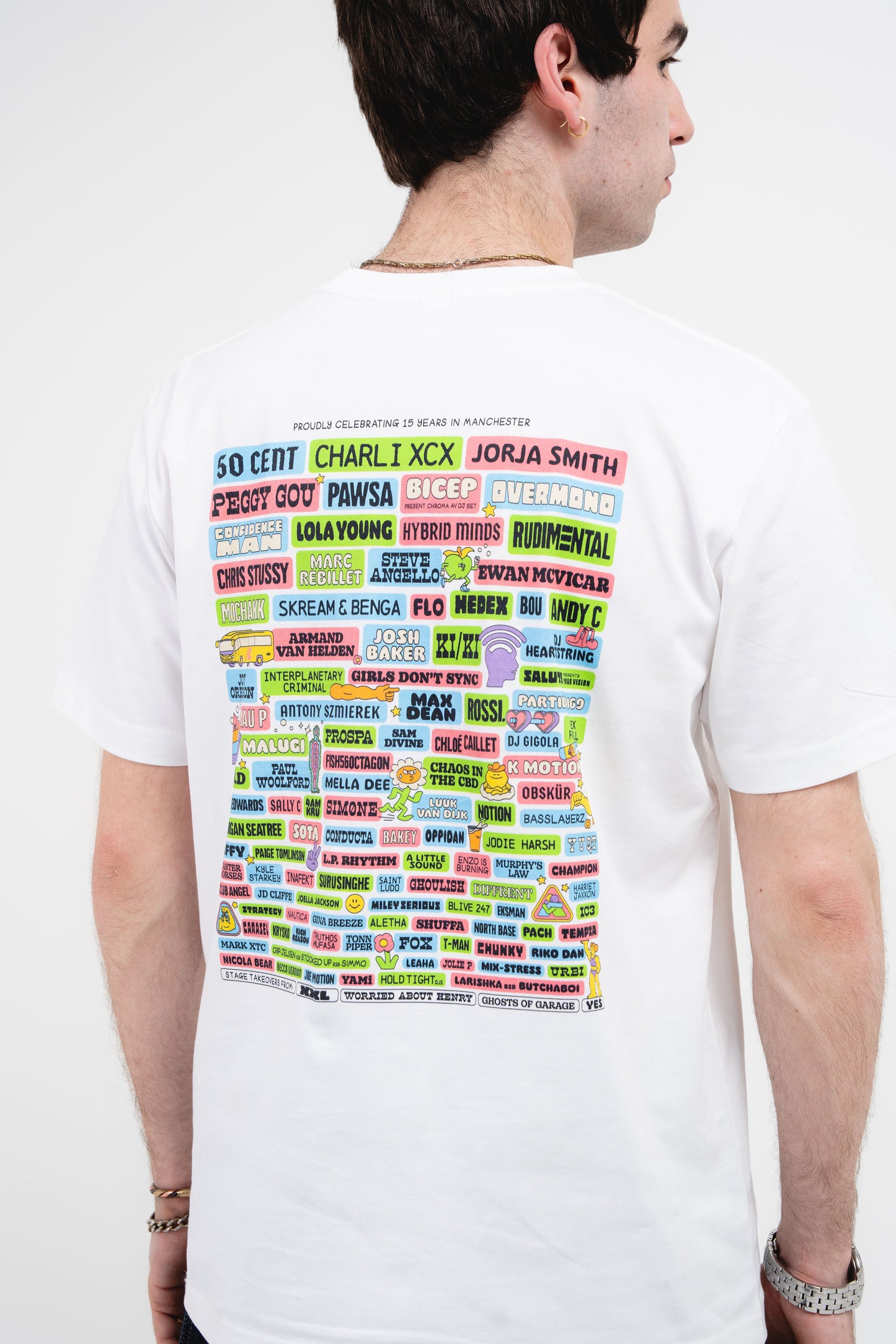 Line-up Tee