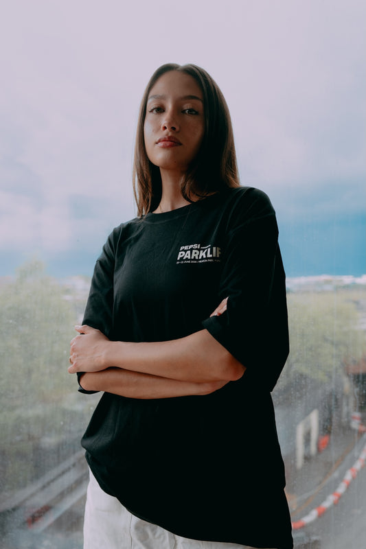 PL 26 Line-up Tee Black